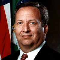 Larry Summers: “Overheden kunnen aandelen kopen”