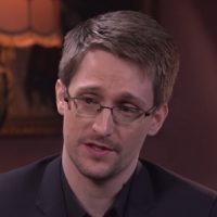 Video: Yahoo interviewt Edward Snowden