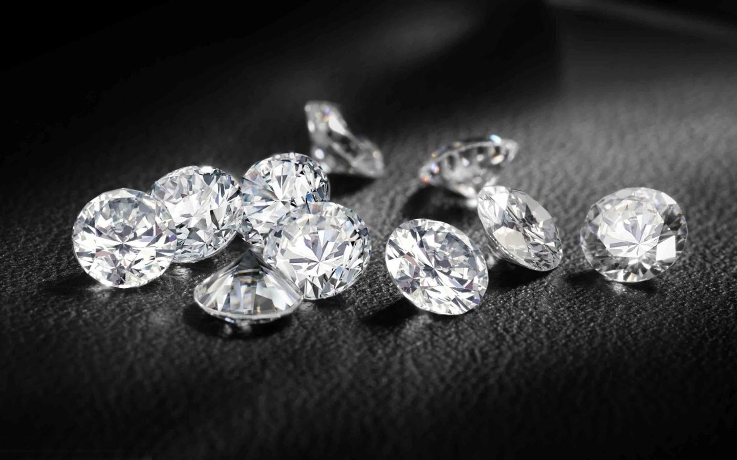 Diamanten: een symbool voor de liefde, maar ook een  mogelijke investering