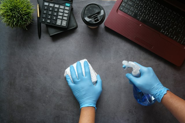 Hou je kantoor schoon met deze 4 tips