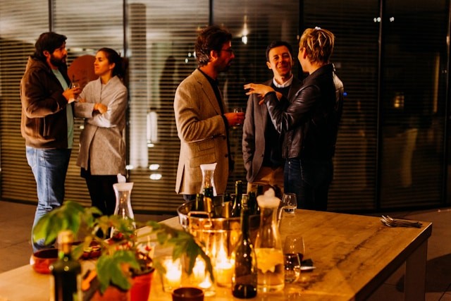 Hoe organiseer je een uniek personeelsfeest?
